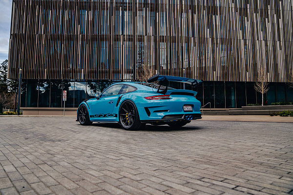 Фото дисков Brixton Forged R11-R Черный сатин на Porsche 911 VII