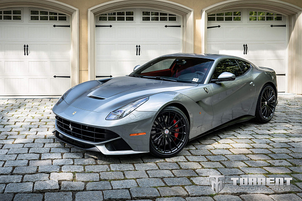 Фото дисков HRE P103 Черный сатин на Ferrari F12