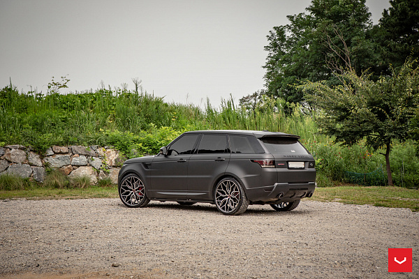Фото дисков Vossen HF-2 Алмазная проточка на Range Rover Sport II