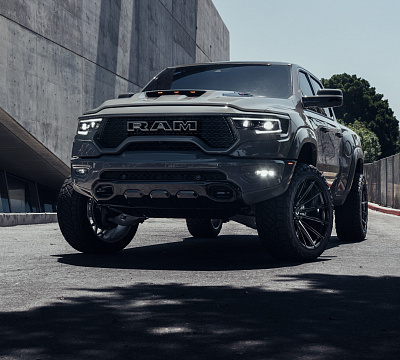 Фото дисков Vossen VFX-01 на Ram 1500 V