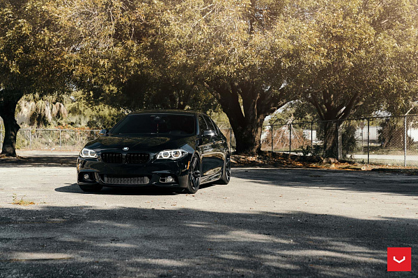Фото дисков Vossen HF-1 Черный сатин на BMW 5/M5 (F10)