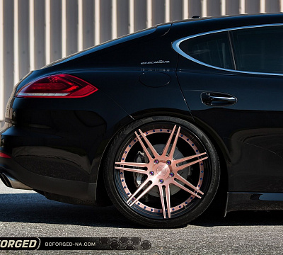 Фото дисков BC Forged HC027 на Porsche Panamera I