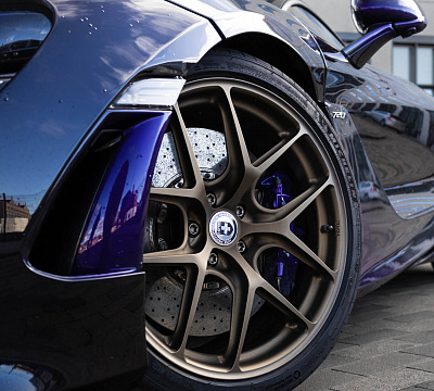 Фото дисков HRE R101 Lightweight на McLaren 720S