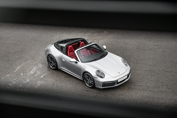Фото дисков Kahn Type 11 Сатиновый графит на Porsche 911 VIII