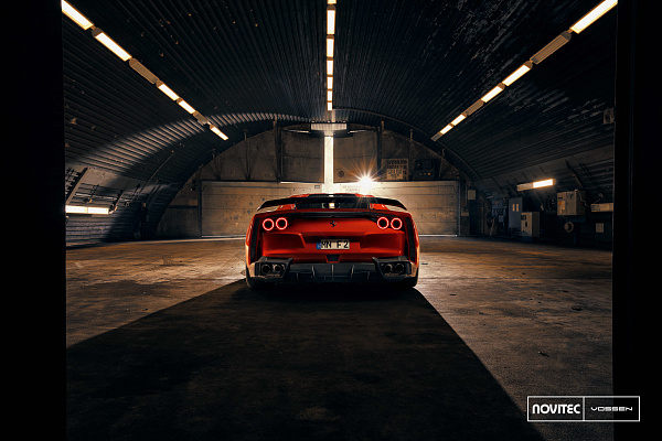 Фото дисков NOVITEC NF10 Глянцевый лак на Ferrari 812