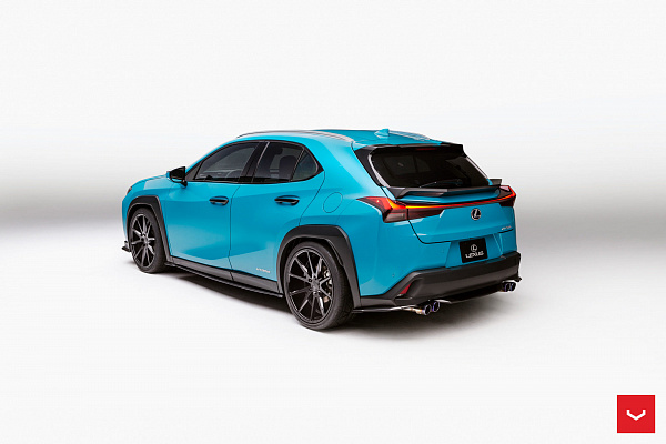 Фото дисков Vossen VFS-1 Черный глянец на Lexus UX
