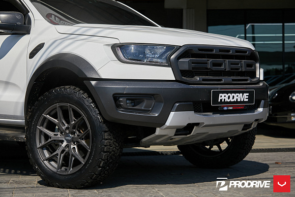 Фото дисков Vossen HF6-4 Сатиновый графит на Ford Ranger T6