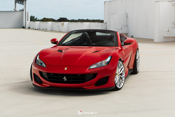 Фото дисков Anrky AN10 Глянцевый лак на Ferrari Portofino
