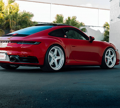 Фото дисков HRE 527 на Porsche 911 VIII
