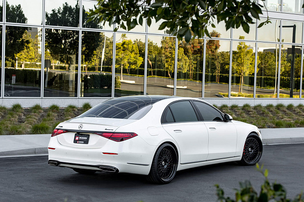 Mercedes-Benz S580