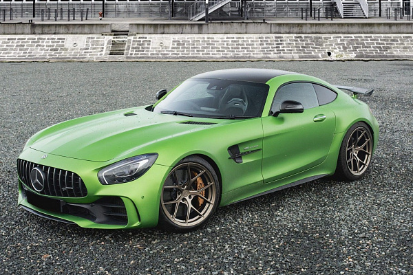 Фото дисков Bola FP2 Сатиновая бронза на Mercedes-Benz AMG GT I