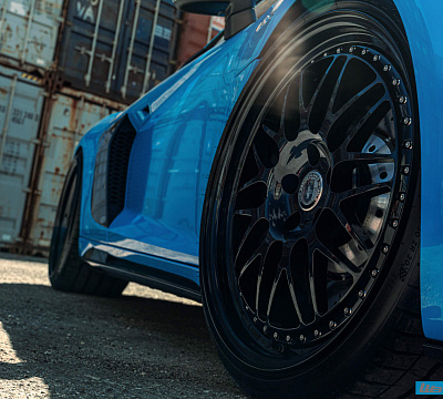 Фото дисков HRE 540C на Audi R8 (4S)