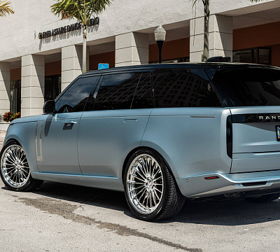 Фото дисков HRE S209H на Land Rover Range Rover V