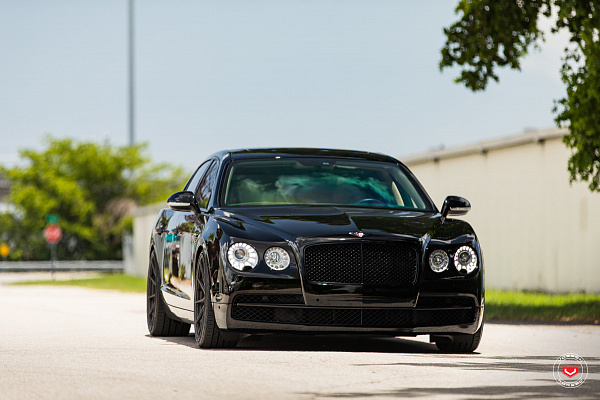 Фото дисков Vossen M-X2 Матовый графит на Bentley Flying Spur II