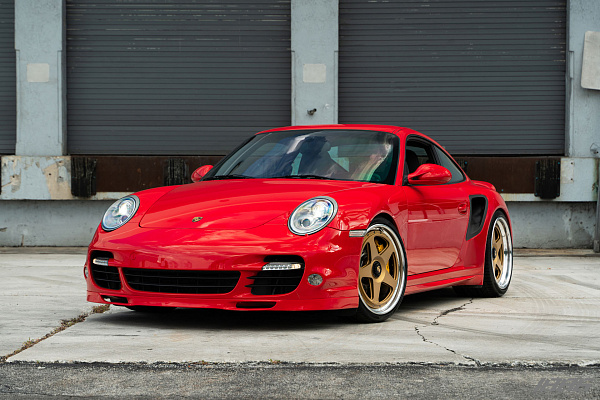 Фото дисков 1886 Wheels S005 Сатиновое золото на Porsche 911 VI