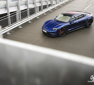 Фото дисков Vossen HF-5 на Porsche Taycan I