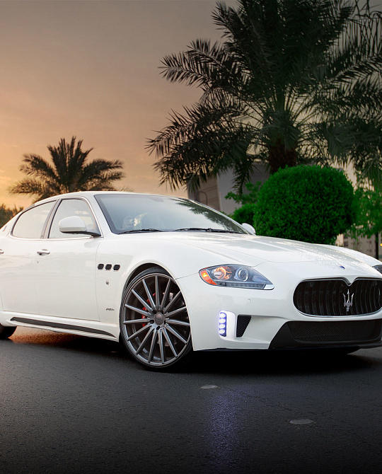 Фото дисков VFS-2 Глянцевый графит на Maserati Quattroporte V
