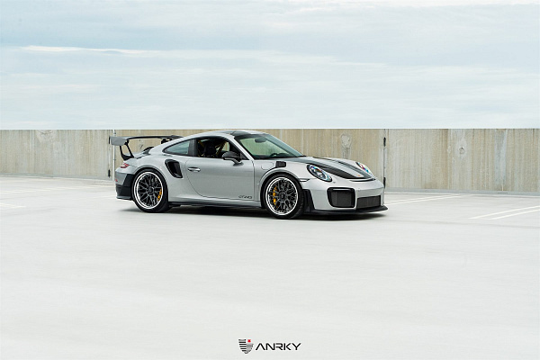 Фото дисков Anrky RS1 Черный глянец на Porsche 911 VII