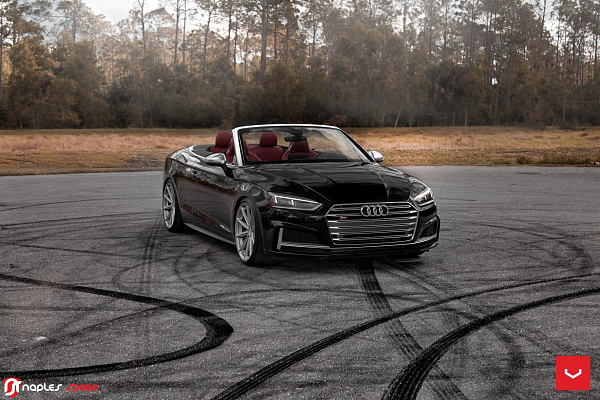 Фото дисков Vossen VFS-10 Серебро на Audi A/S/RS 5 (F5)