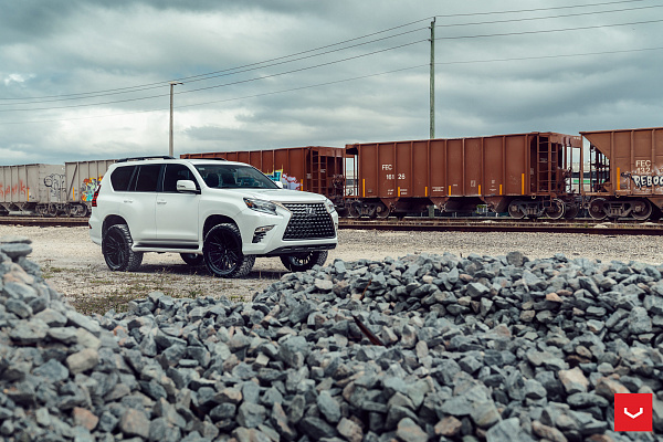 Фото дисков Vossen HF6-5 Черный сатин на Lexus GX II
