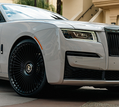 Фото дисков Vossen S17-16 на Rolls-Royce Ghost II