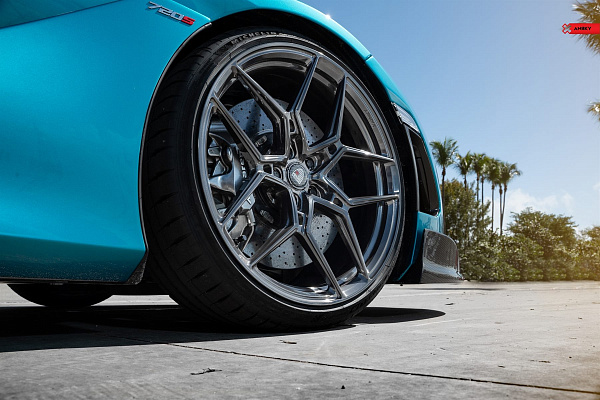 Фото дисков Anrky S1-X4 Глянцевый темный лак на McLaren 720S
