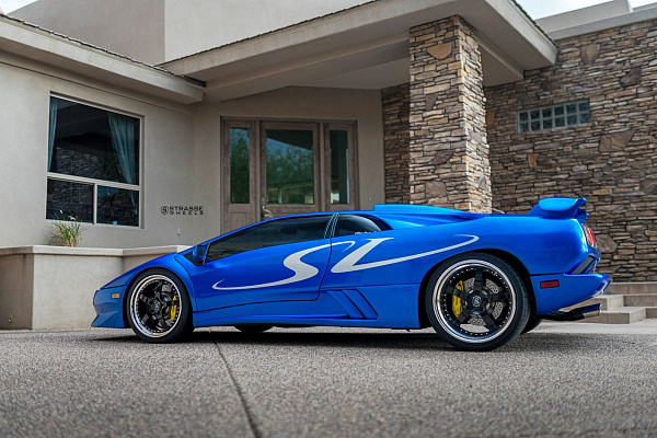 Фото дисков Strasse Wheels S5 Performance Черный глянец на Lamborghini Diablo