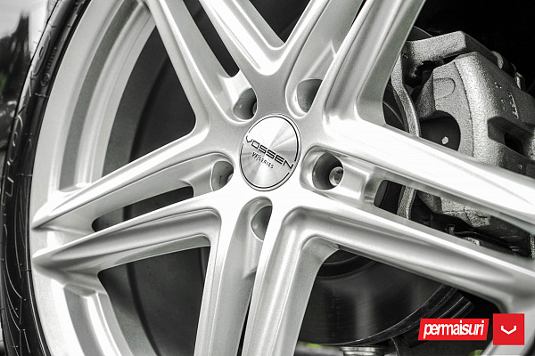 Фото дисков Vossen VFS-5 Серебро на Mazda CX-5 II