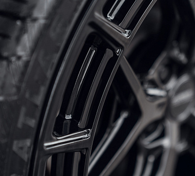 Фото дисков Vossen HFX-1 (5-Lug) на Tesla Model S