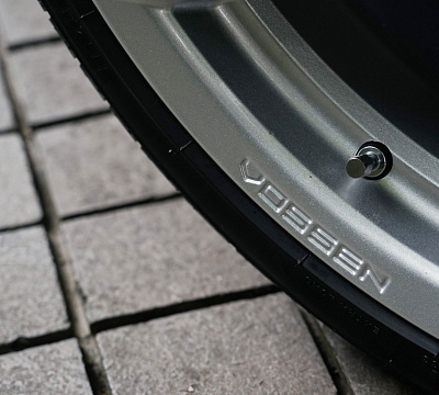 Фото дисков Vossen VFS-5 на Mercedes-Benz CLS (C218)