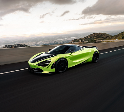Фото дисков Strasse Wheels SV10M Deep Concave FS на McLaren 720S