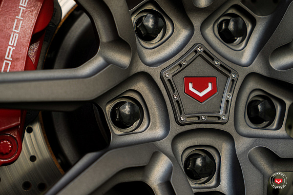 Фото дисков Vossen ML-X2 Сатиновый темный лак на Porsche Cayman II