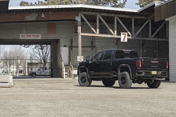 Фото дисков Black Rhino ABRAMS  на GMC Sierra IV