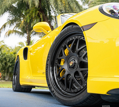 Фото дисков Strasse Wheels SV8 Performance на Porsche 911 VII