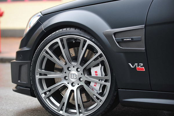 Фото дисков BRABUS Monoblock R Глянцевый графит на Mercedes-Benz C-Class (W204)