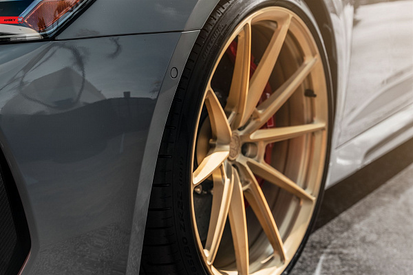 Фото дисков Anrky AN18 Сатиновое золото на Audi A/RS 6 (C8)