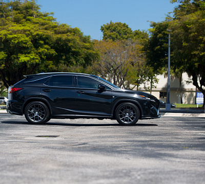 Фото дисков Vossen VFS-6 на Lexus RX IV