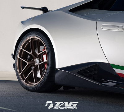 Фото дисков HRE R101 Lightweight на Lamborghini Huracan
