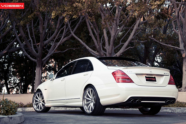 Фото дисков Vossen CV1 Серебро на Mercedes-Benz S-Class (W221)