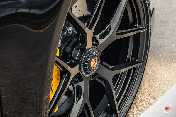 Фото дисков Vossen S21-01 Черный сатин на Porsche 911 VIII