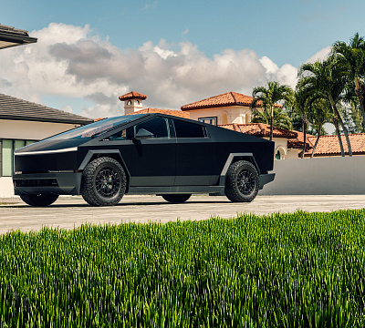 Фото дисков Vossen HFX-1 (6-Lug) на Tesla Cybertruck
