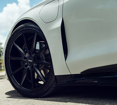 Фото дисков Vossen VFS-1 на Audi E-tron GT