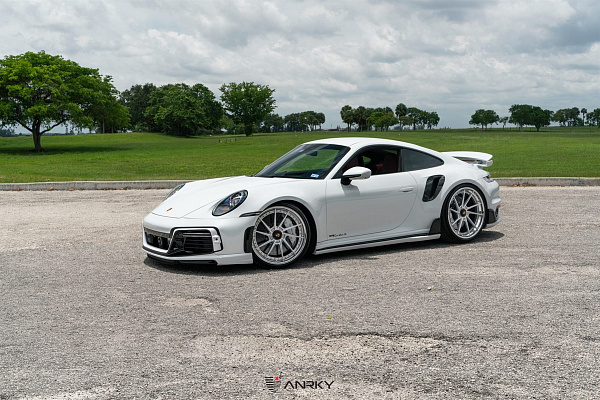 Фото дисков Anrky AN33 Сатиновый лак на Porsche 911 VIII