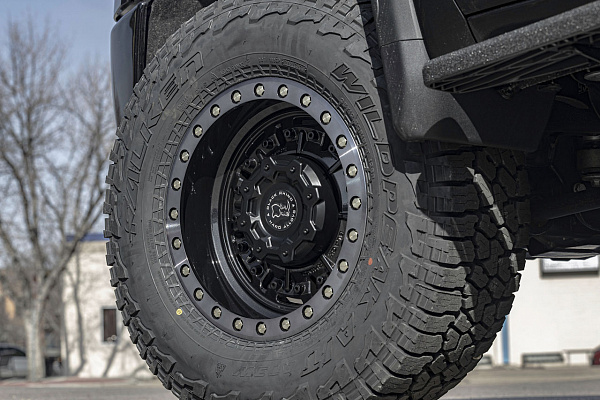 Фото дисков Black Rhino ABRAMS  на GMC Sierra IV