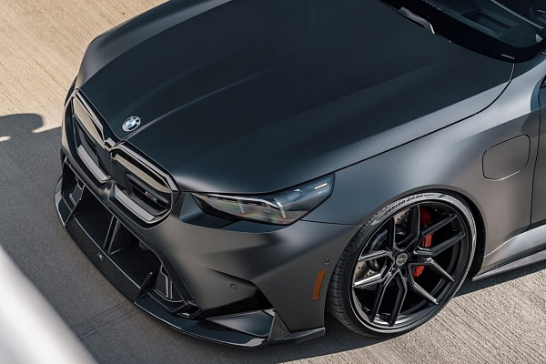 Фото дисков MV Forged MVF-5 Черный сатин на BMW 5/M5 (G60/G90)