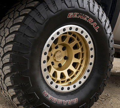 Фото дисков Black Rhino PRIMM на GMC Sierra III