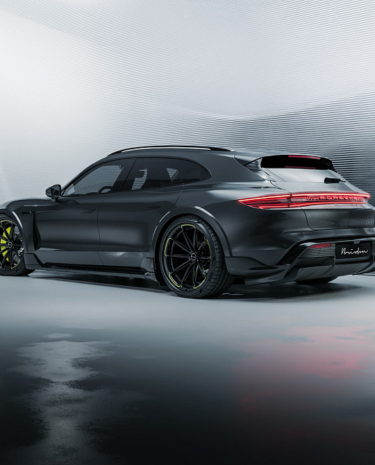 Фото дисков R11-RS Черный глянец на Porsche Taycan I