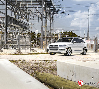 Фото дисков Vossen CG-205 на Audi Q7 (4M)
