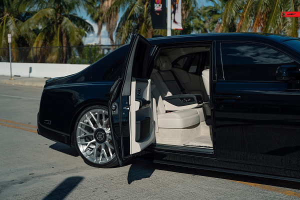 Фото дисков Anrky RF-277 Глянцевый лак на Rolls-Royce Phantom