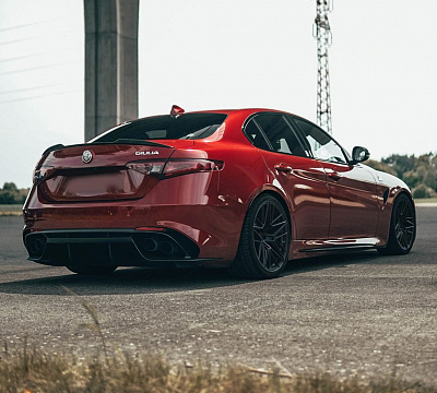 Фото дисков Bola FP1 на Alfa Romeo Giulia II (952)